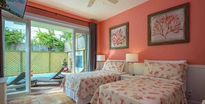 5 Schlafzimmer, Schreibtisch, Bügeleisen/Bügelbrett, kostenloses WLAN