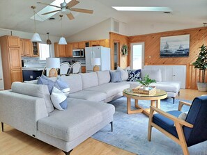 Smart TV, DVD player, books, streaming services