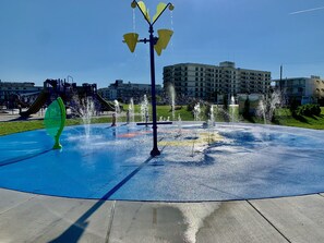 Lämmitetty uima-allas