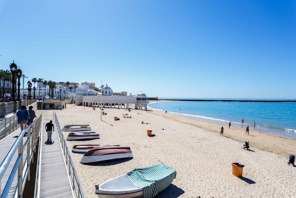 Strand