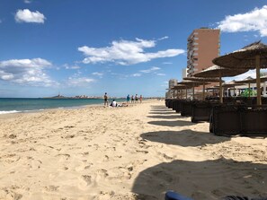 Beach nearby, sun-loungers - Discounted! Private Pool Villa with Sea Views 3 Bed 5 minute walk to the beach (Los Urrutius)