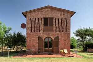 Exterior - Your Agritourism with Charm at Mandorlinovo (Asciano)