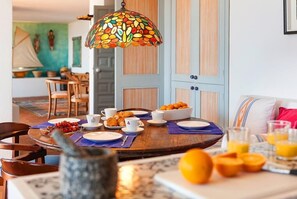 Dining - Front-Line Sea Villa In Mallorca. Up to 6 Guests (Capdepera)