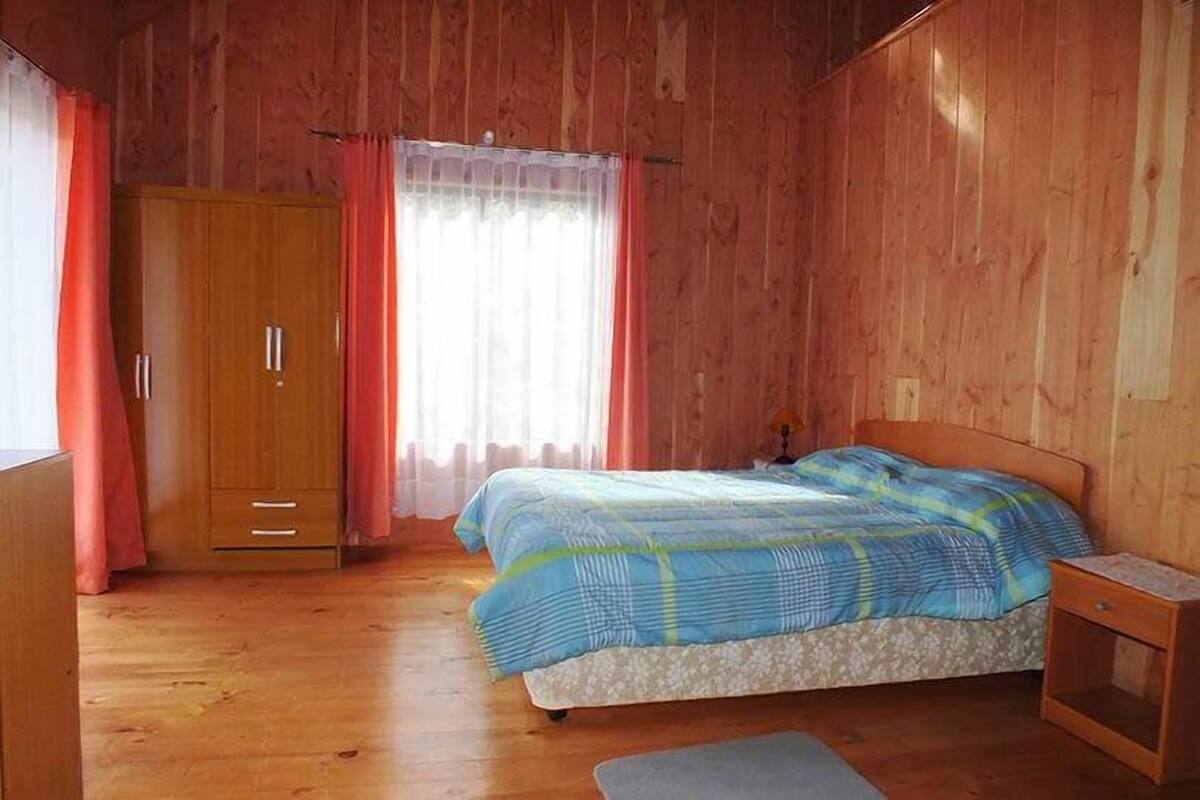 Cabane Familiale, 4 chambres, salle de bains privée (10 people)