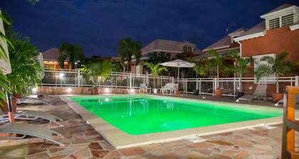 Etal Paradise, a Tropical Paradise in Sainte-Anne in Guadeloupe