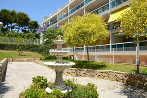 Property grounds - OFFER PENTHOUSE GRAND Solarium PRIVATE, CONDITIONED, POOL, VERY QUIET, WIFI (Salou)