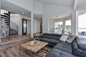 Smart TV, fireplace, video games, DVD player