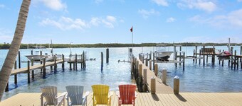 ☼ Beautiful Key West Style Intercoastal Home! ☼