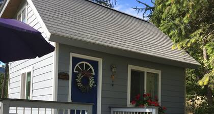 Tiny home in the Big Sky