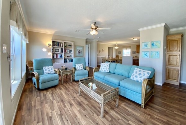 Smart TV, DVD player, books