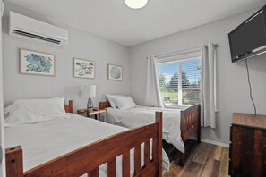 3 chambres, fer et planche Ă repasser, Wi-Fi, draps fournis