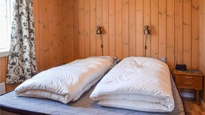 Uklassifisert bilde, 3 av 16, knapp