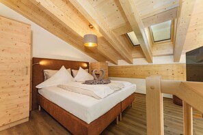 Superior Apartment, Sauna, Lake View | 1 bedroom, hypo-allergenic bedding, in-room safe, soundproofing