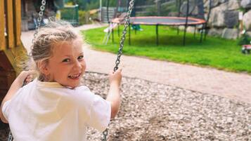Children’s play area – outdoor