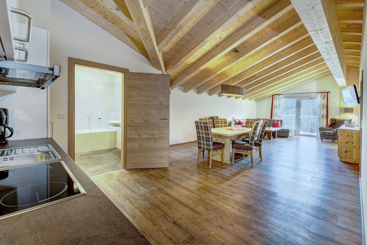 Literie hypoallergénique, coffres-forts dans les chambres