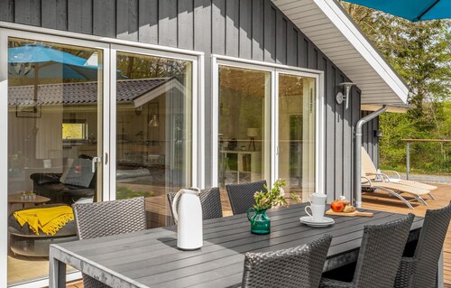 Belle maison à Give avec sauna