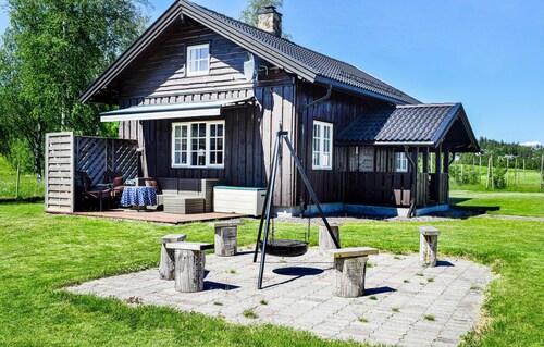 Tolles Haus mit 1 Schlafzimmer in Austmarka