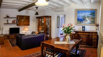 Appartamento familiare | Area soggiorno | TV a schermo piatto