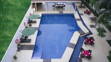 2 outdoor pools, open 6 AM to 8 PM, pool umbrellas, sun loungers