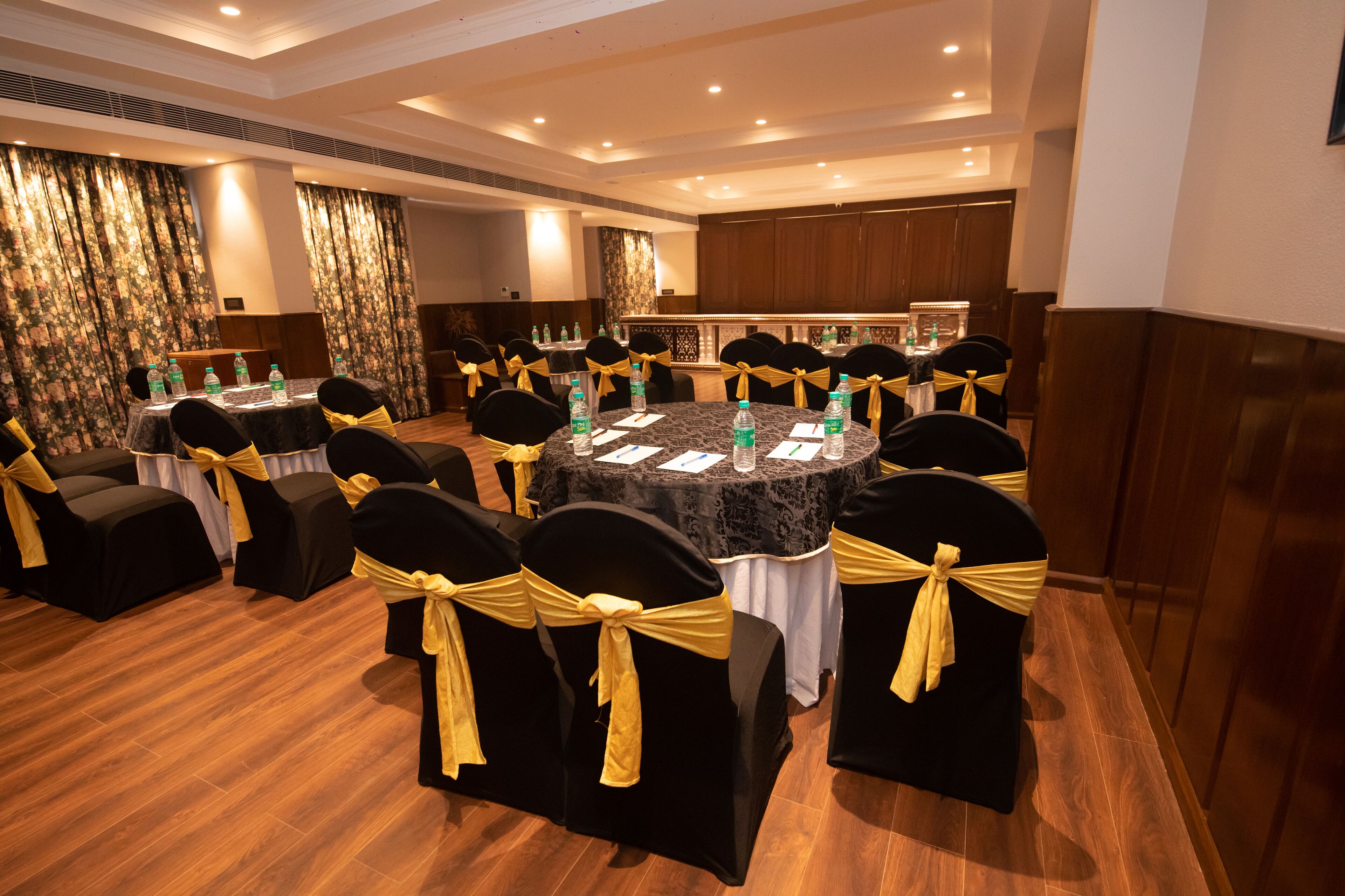 Banquet hall