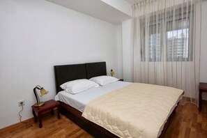 Design Apartment, 1 Bedroom, Sea View (10)