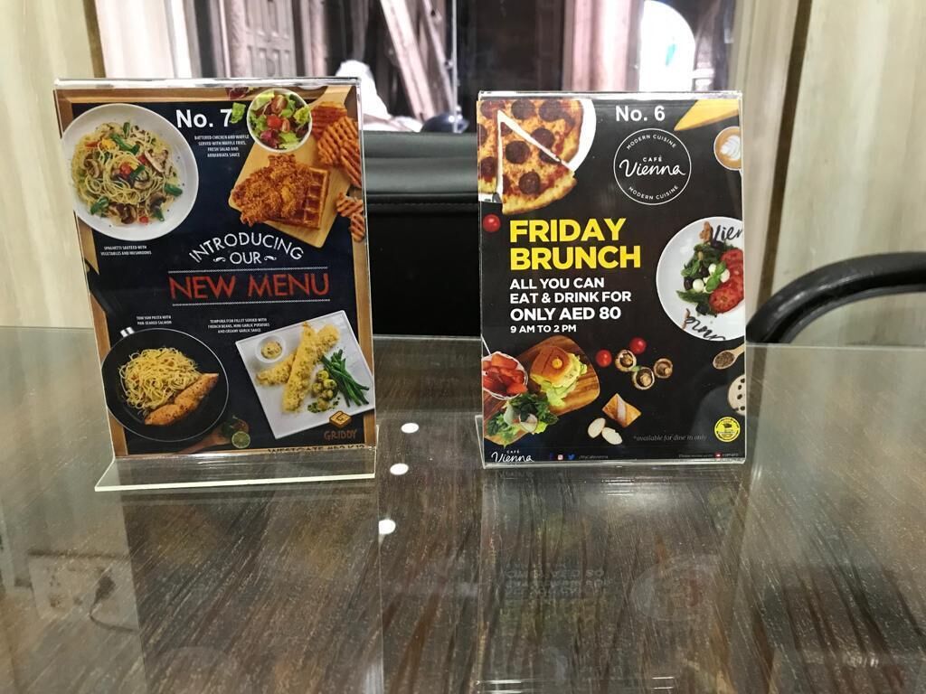 Photo - Hotel De Hocks Deluxe - New Delhi Railway Station