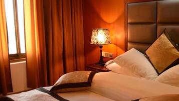 Deluxe Double or Twin Mountain View | 1 chambre, literie de qualité supérieure