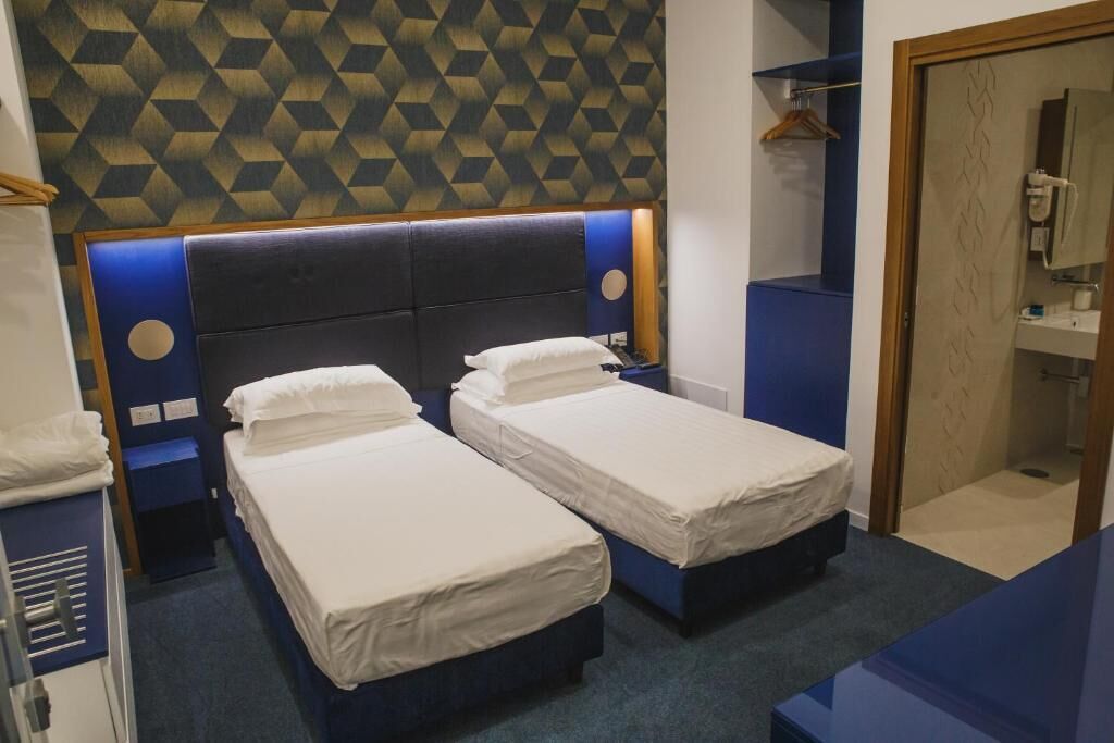 Premium bedding, down duvets, minibar, in-room safe