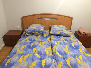 Comfort Apartment, 2 Bedrooms, Refrigerator & Microwave | 1 bedroom, desk, iron/ironing board, free WiFi - Republic Square apt&Tours (Yerevan)