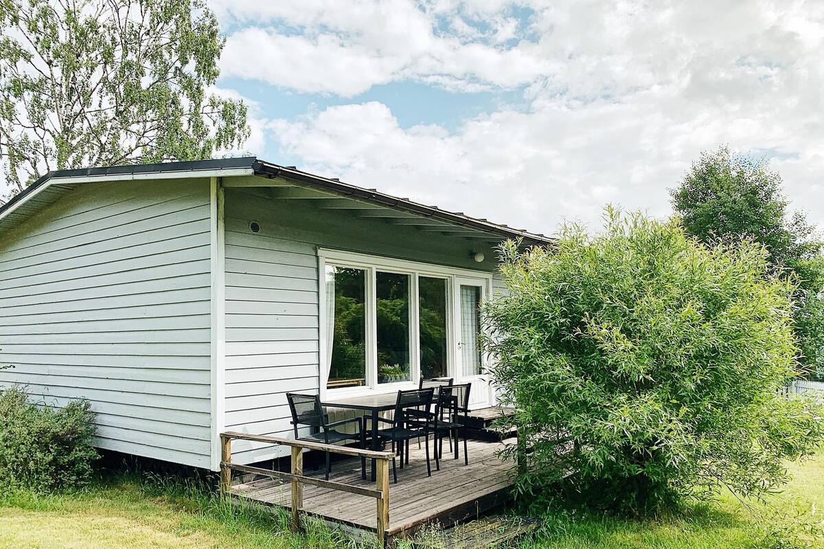 Basic Apartment, 3 Single Beds (No Bed Linen or Breakfast Included) | Terrace/patio