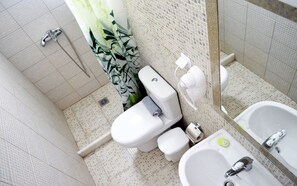 Hair dryer, towels - kastro hotel (Skiathos)