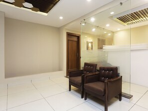 Khu tiếp khách ở sảnh