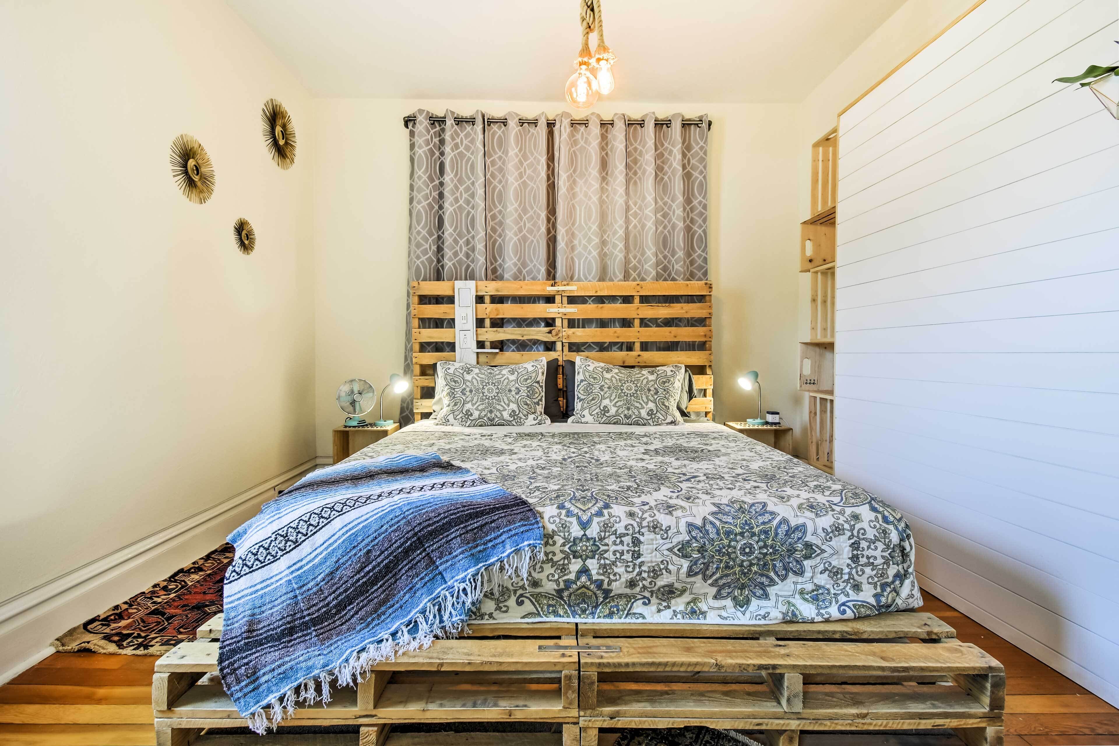 1 bedroom, iron/ironing board, internet, bed sheets