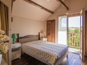 4 bedrooms