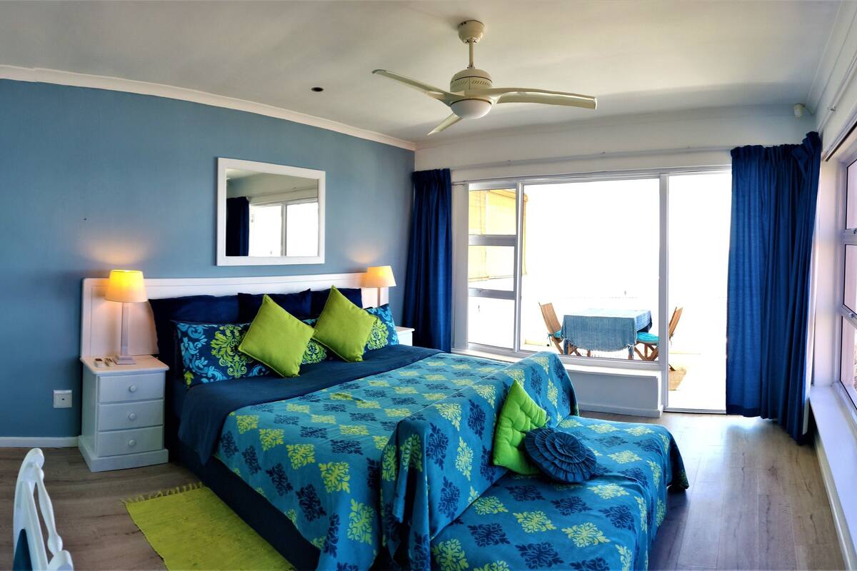 Premium bedding, in-room safe, blackout curtains, iron/ironing board
