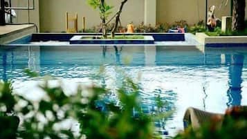 Piscina all'aperto
