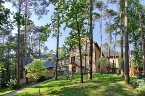 Property grounds - Hotel Zacisze w Turawie (Turawa)