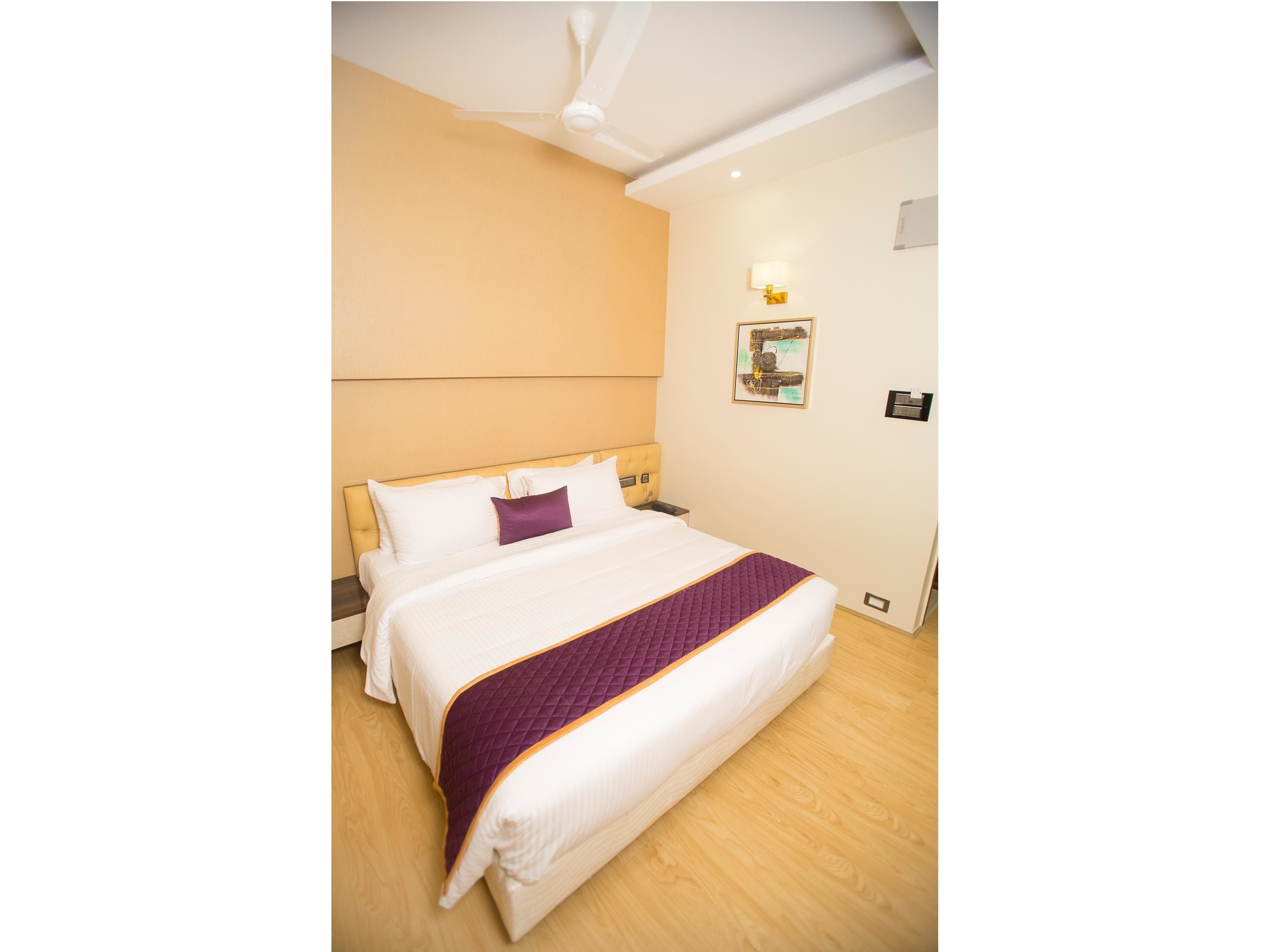 1 bedroom, minibar, in-room safe, desk