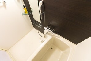Standard Double Room | Bathroom | Separate tub and shower, free toiletries, hair dryer, slippers - Mr.KINJO in URASOE (Urasoe)
