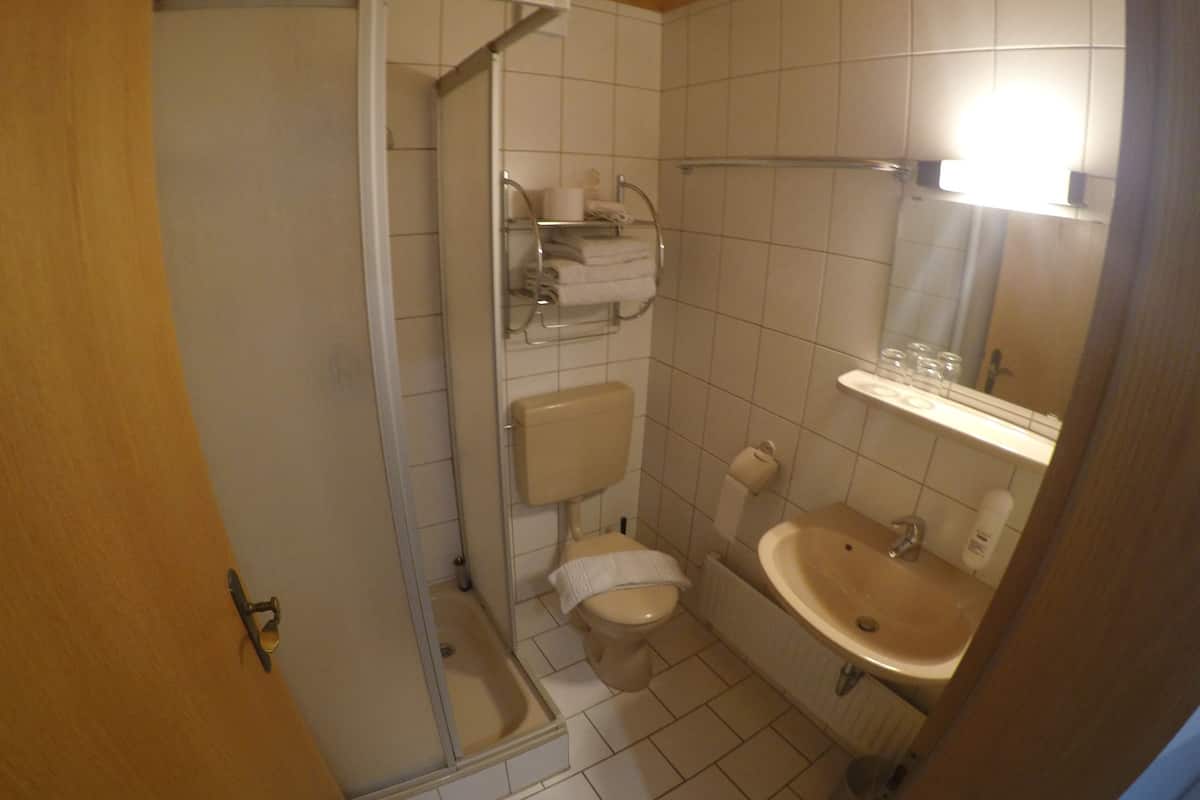 double room | bathroom | shower, hair dryer, towels