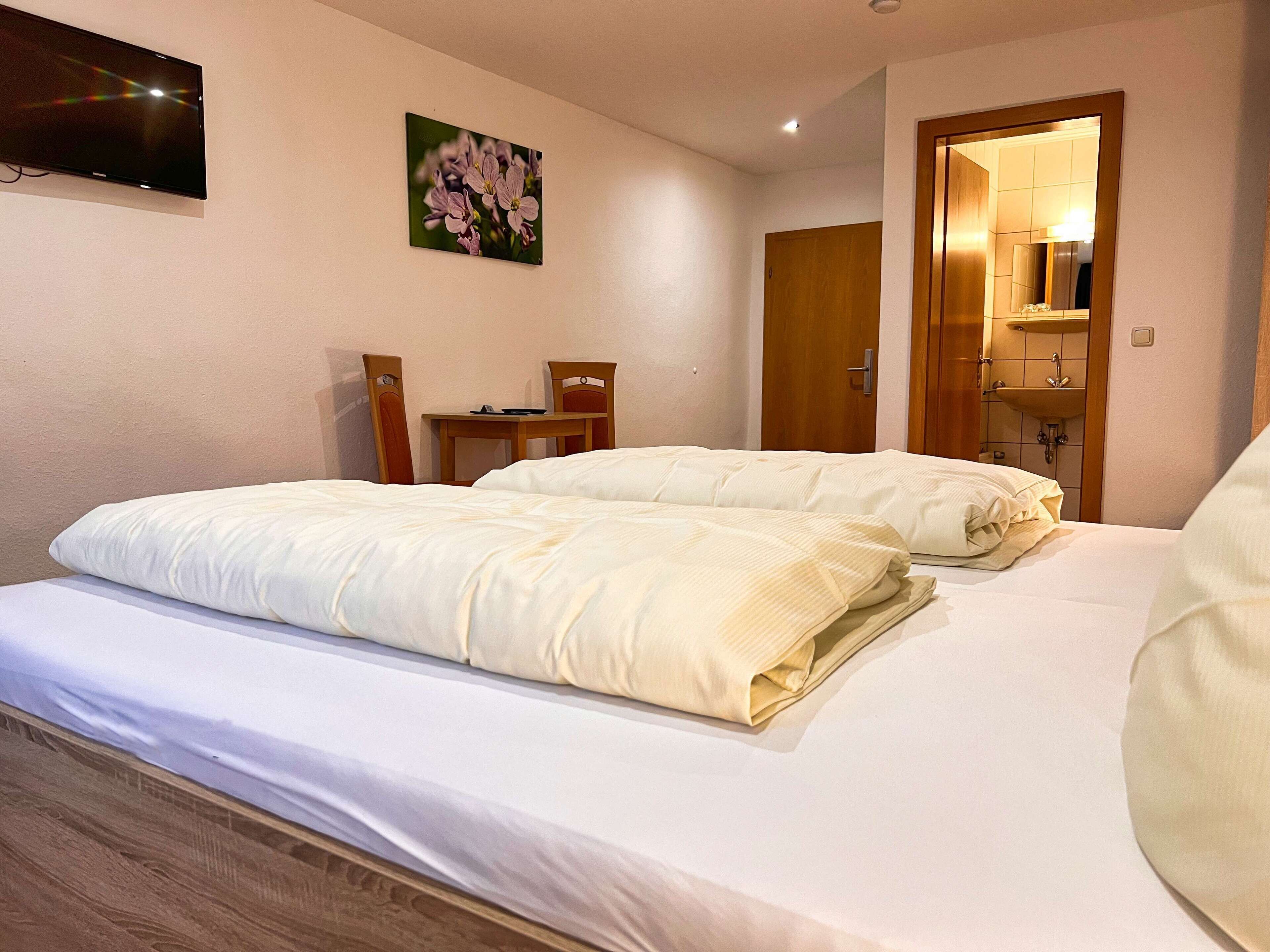 comfort double room, 1 king bed | 1 bedroom, free wifi, bed sheets