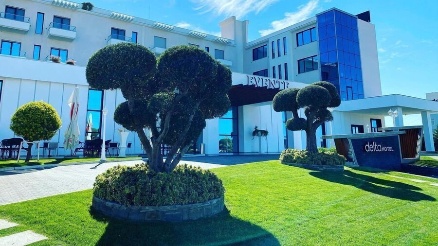 Delta Hotel