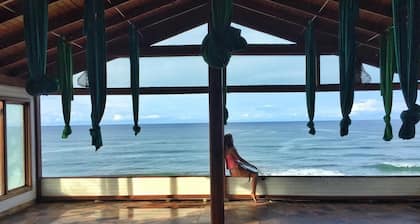 Magnific Rock - Surf Resort & Yoga Retreat Nicaragua - Hostel