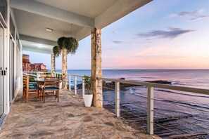 Exterior - Magnific Rock - Surf Resort & Yoga Retreat Nicaragua - Hostel (Tola)