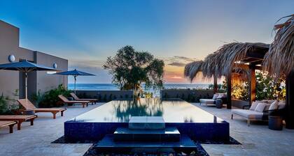 Modern Luxury Villa on edge of cliff with SPECTACULAR VIEWS of Azure Sea