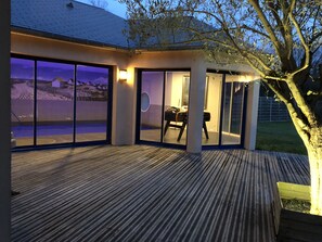 Alberca techada y alberca climatizada