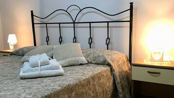 2 camere, ferro/asse da stiro