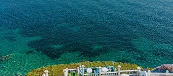 Mistral Apartments Aegina