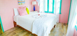Starina Ocean View | 1 غرفة نوم وخزنة داخل الغرفة وبديكورات فريدة لكل غرفة
