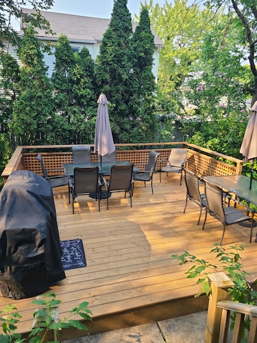 The Copper Penny House - Walking Distance To The Falls!